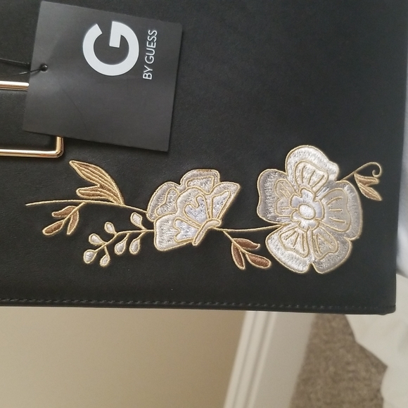 G by Guess Black Purse NWT - Picture 3 of 8